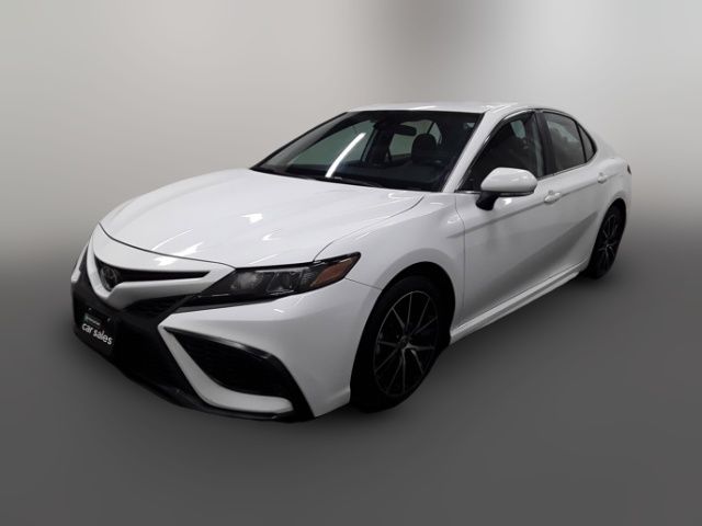2022 Toyota Camry 