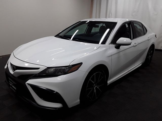 2022 Toyota Camry 