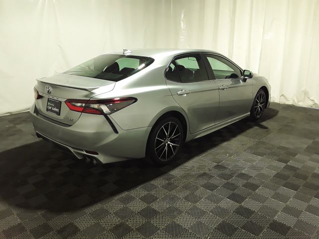 2022 Toyota Camry 