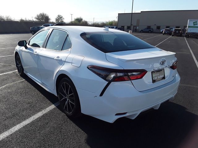 2022 Toyota Camry 