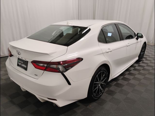 2022 Toyota Camry 
