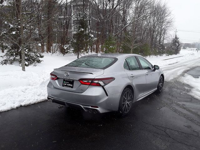 2022 Toyota Camry 