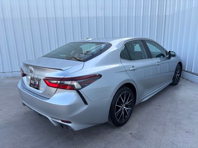 2022 Toyota Camry 