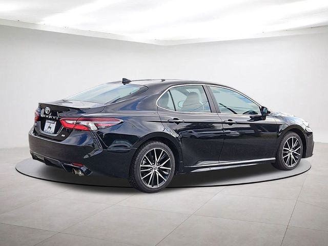 2022 Toyota Camry 