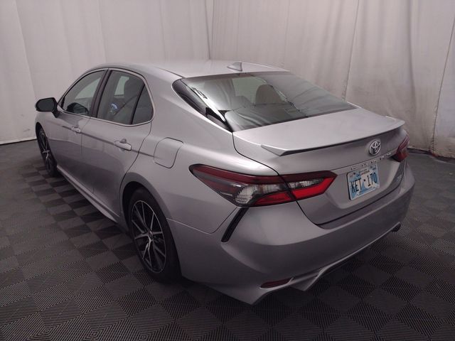 2022 Toyota Camry 