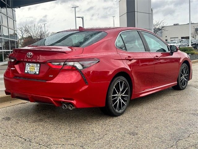 2022 Toyota Camry SE