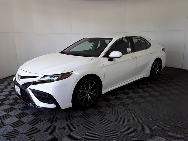 2022 Toyota Camry 