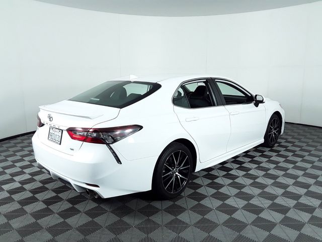 2022 Toyota Camry 