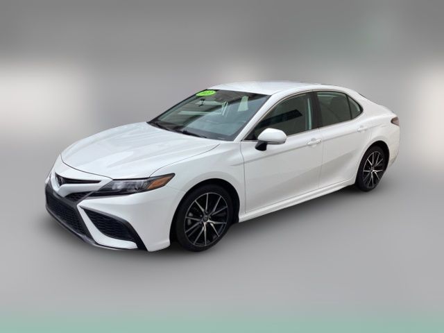 2022 Toyota Camry 