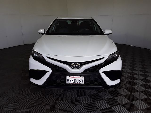 2022 Toyota Camry 