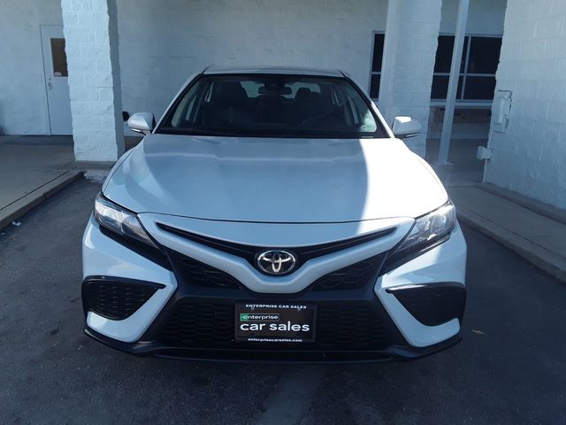 2022 Toyota Camry 