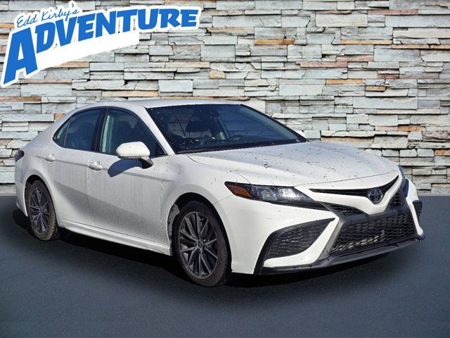 2022 Toyota Camry 