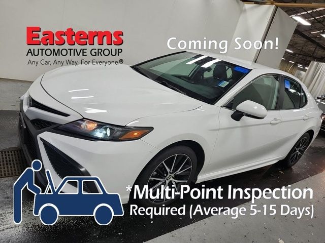 2022 Toyota Camry SE