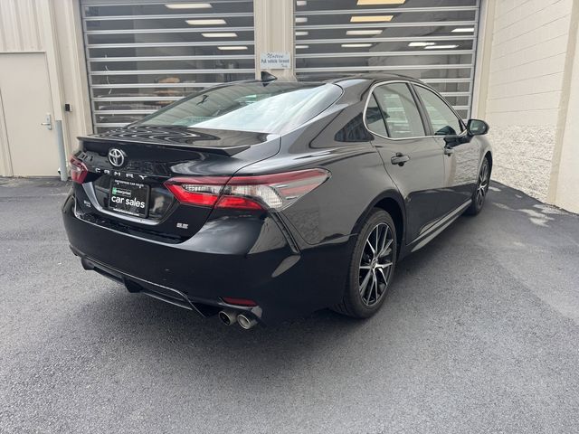 2022 Toyota Camry 