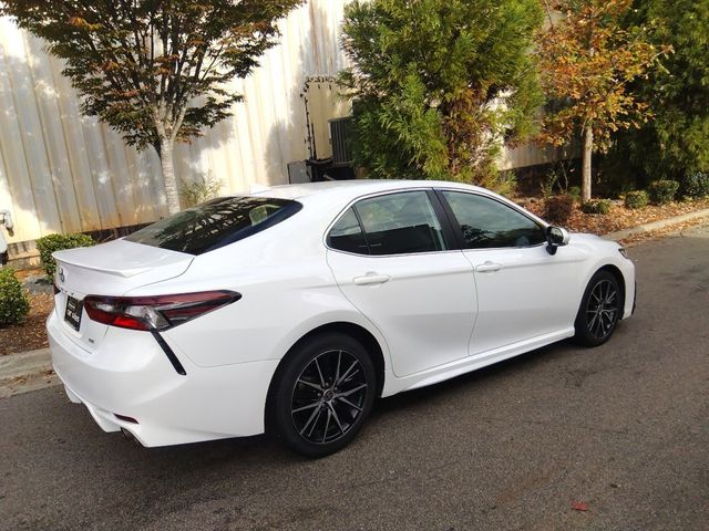 2022 Toyota Camry 