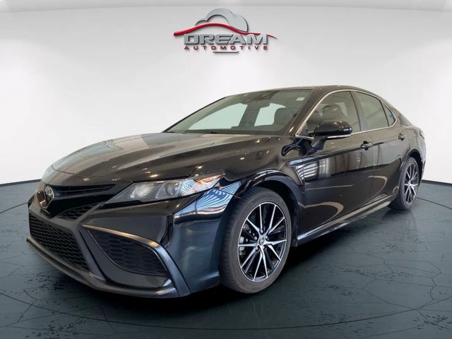 2022 Toyota Camry 