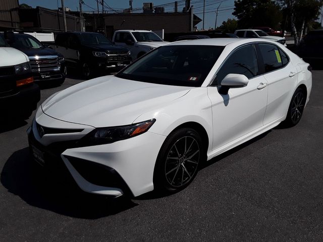 2022 Toyota Camry 