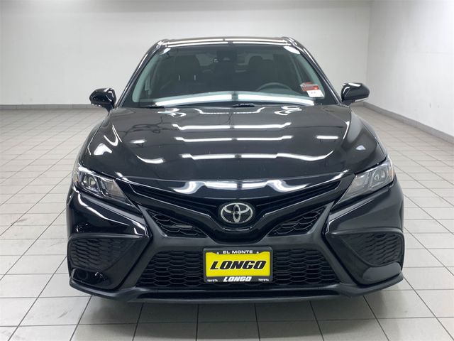 2022 Toyota Camry SE Nightshade