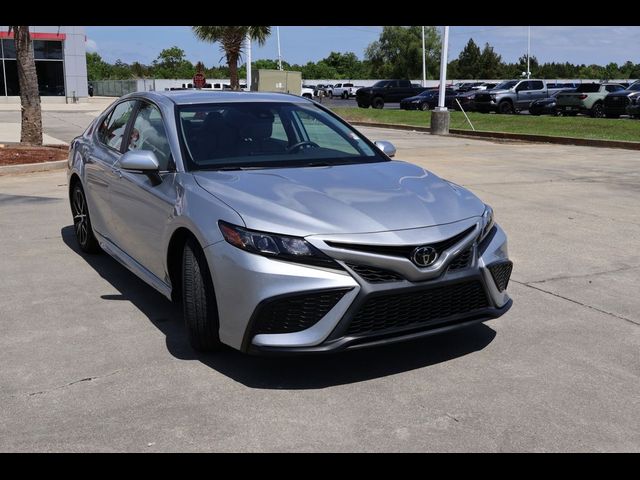 2022 Toyota Camry SE Nightshade