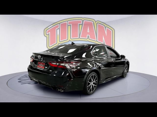 2022 Toyota Camry SE Nightshade