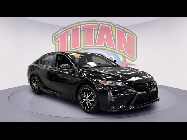 2022 Toyota Camry SE Nightshade
