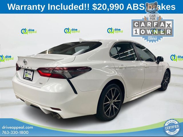 2022 Toyota Camry SE