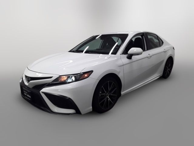 2022 Toyota Camry 