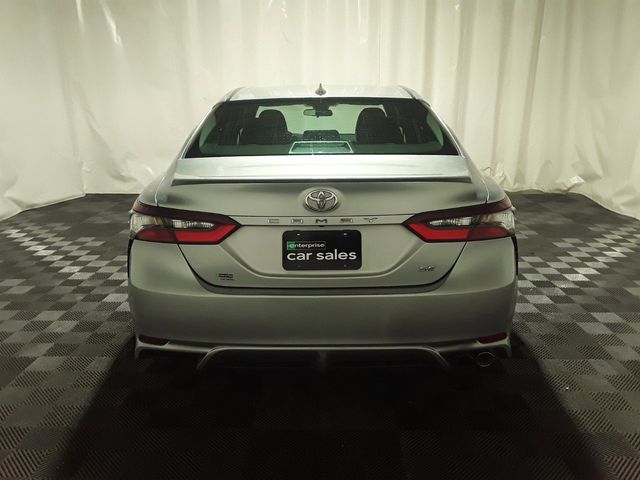 2022 Toyota Camry 