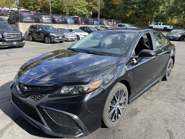 2022 Toyota Camry 