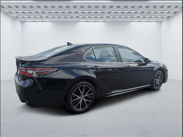 2022 Toyota Camry SE Nightshade