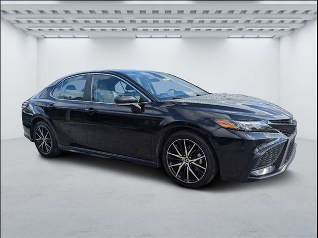 2022 Toyota Camry SE Nightshade