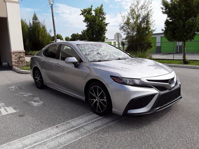 2022 Toyota Camry 