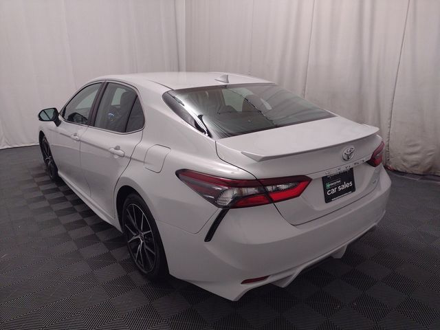 2022 Toyota Camry 