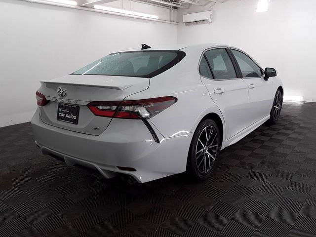 2022 Toyota Camry 