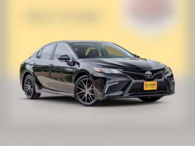 2022 Toyota Camry 