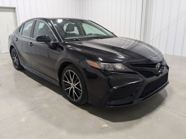 2022 Toyota Camry 