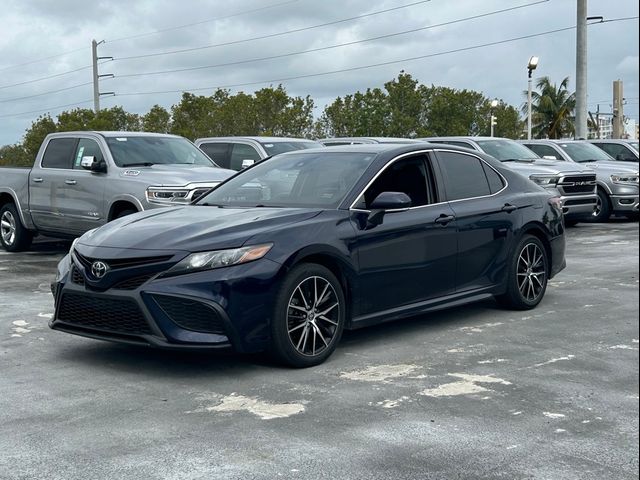 2022 Toyota Camry SE