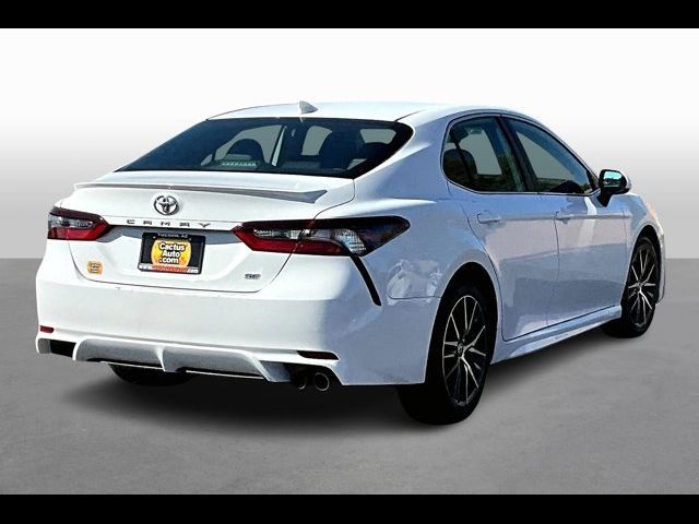 2022 Toyota Camry SE