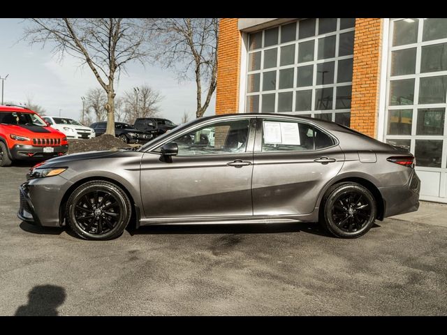 2022 Toyota Camry SE Nightshade
