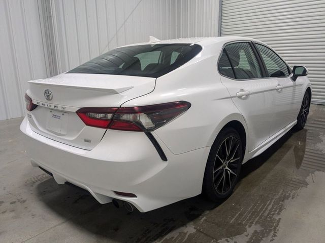 2022 Toyota Camry 