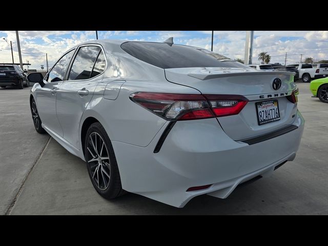 2022 Toyota Camry 