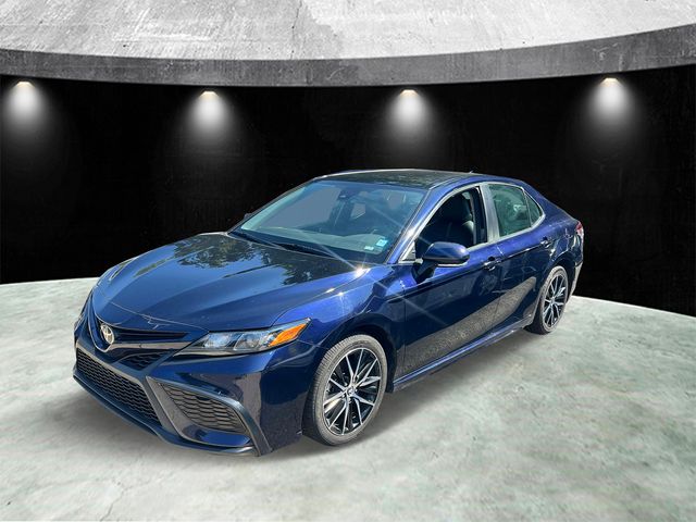 2022 Toyota Camry SE Nightshade