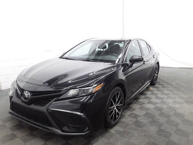 2022 Toyota Camry 