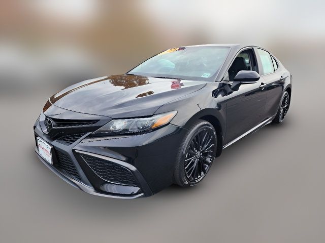 2022 Toyota Camry SE Nightshade