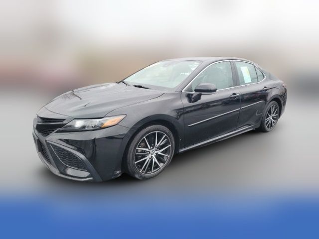 2022 Toyota Camry SE Nightshade