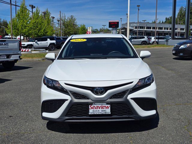 2022 Toyota Camry SE Nightshade