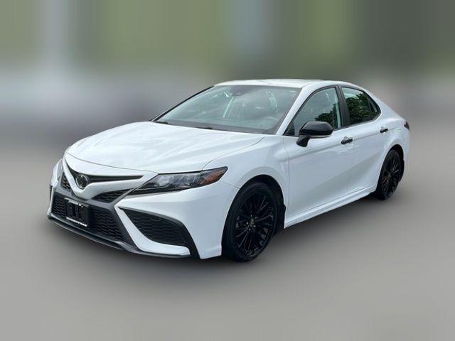 2022 Toyota Camry SE Nightshade