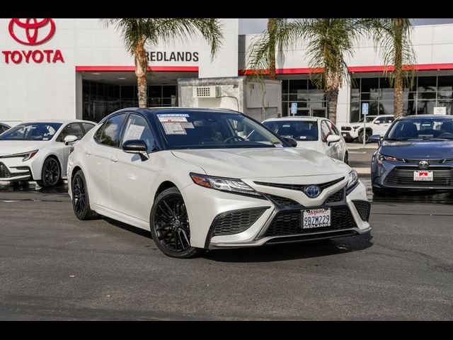 2022 Toyota Camry Hybrid XSE