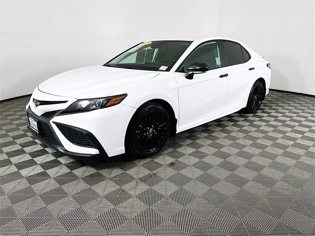 2022 Toyota Camry SE Nightshade