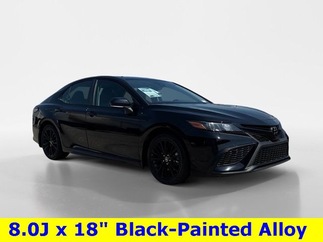 2022 Toyota Camry SE Nightshade